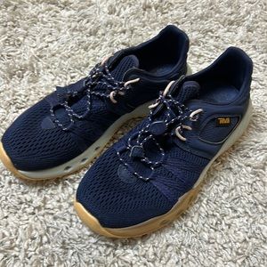 Teva shoes
